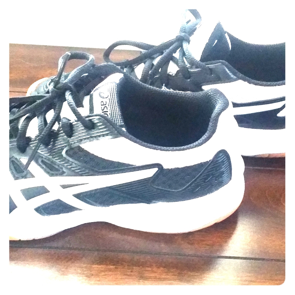 Volleyball Shoes